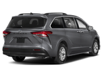 2022 Toyota Sienna XLE 8 Passenger