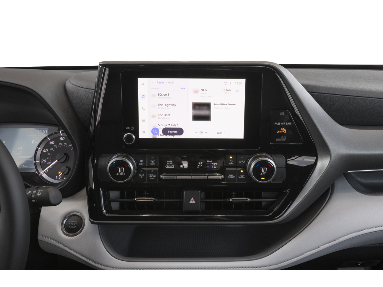 2025 Toyota Highlander LE
