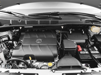 2017 Toyota Sienna XLE Premium 8 Passenger