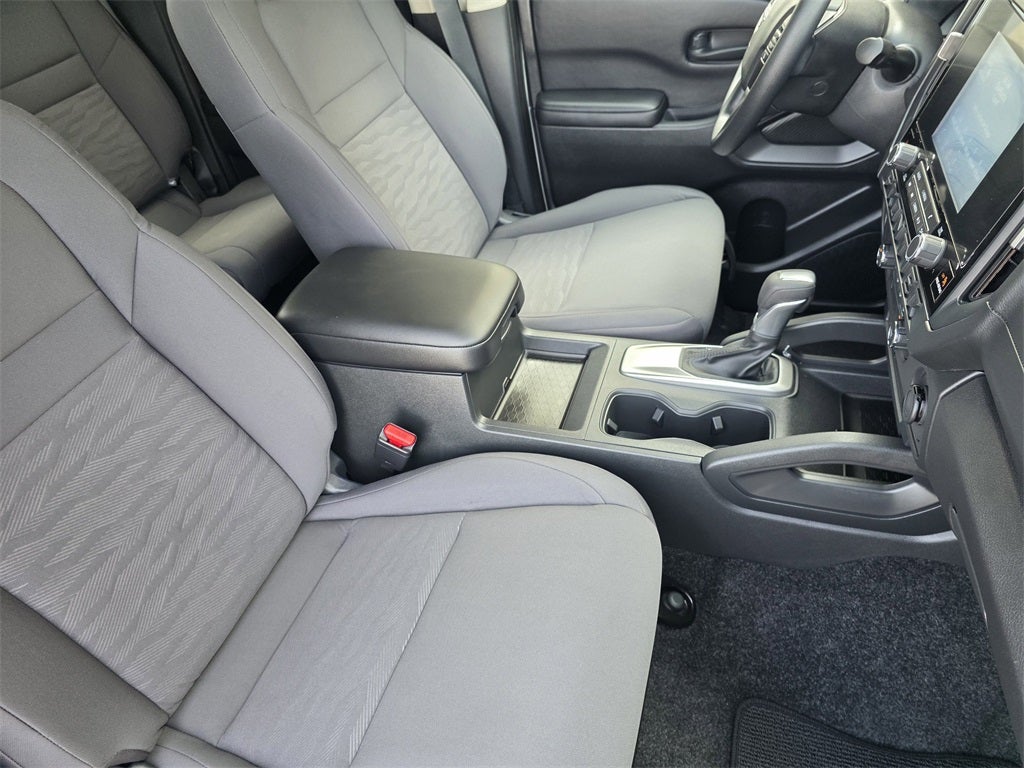 2025 Nissan Frontier S