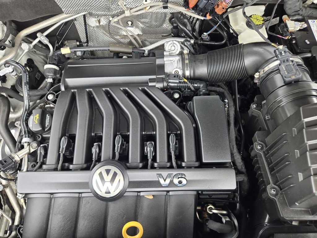 2022 Volkswagen Atlas 3.6L V6 SEL R-Line