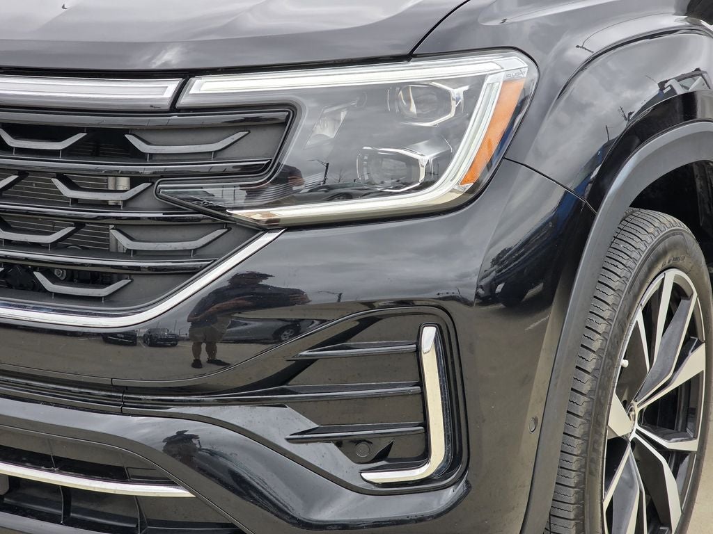 2025 Volkswagen Atlas Cross Sport 2.0T SEL Premium R-Line