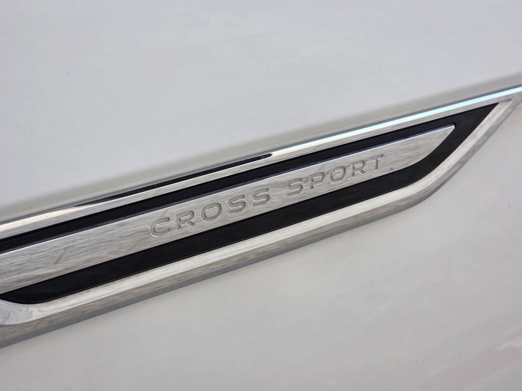 2025 Volkswagen Atlas Cross Sport 2.0T SEL Premium R-Line