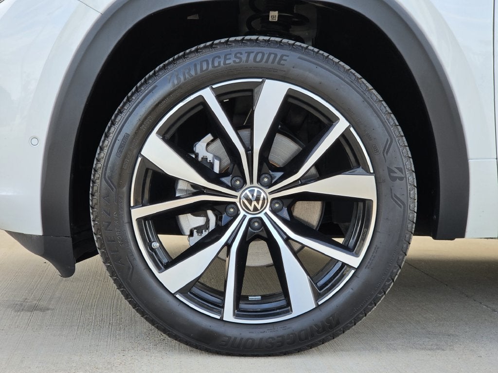 2026 Volkswagen Atlas SEL Premium R-Line