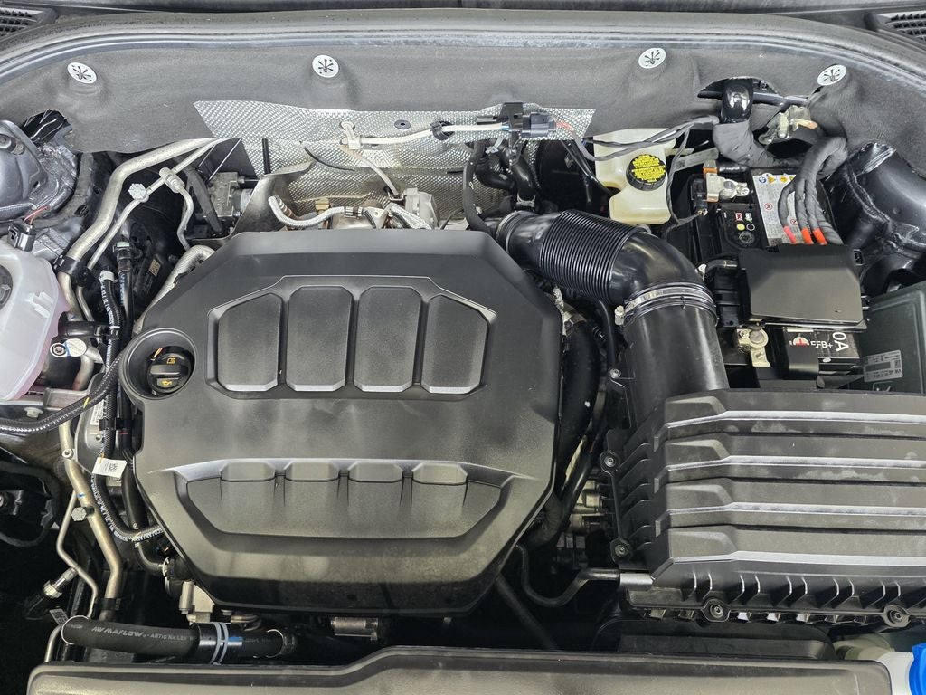 2025 Volkswagen Atlas 2.0T SEL Premium R-Line