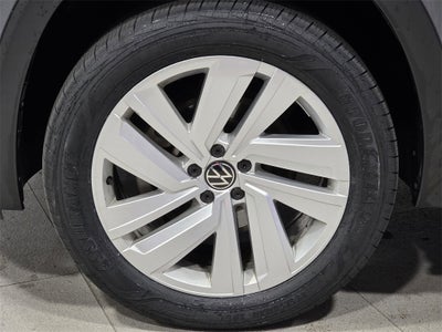 2023 Volkswagen Atlas Cross Sport 2.0T SE w/Technology