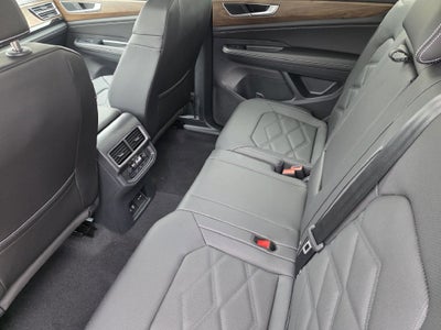 2026 Volkswagen Atlas SE w/Technology