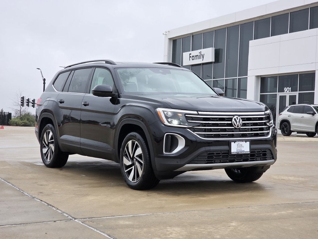 2026 Volkswagen Atlas SE w/Technology