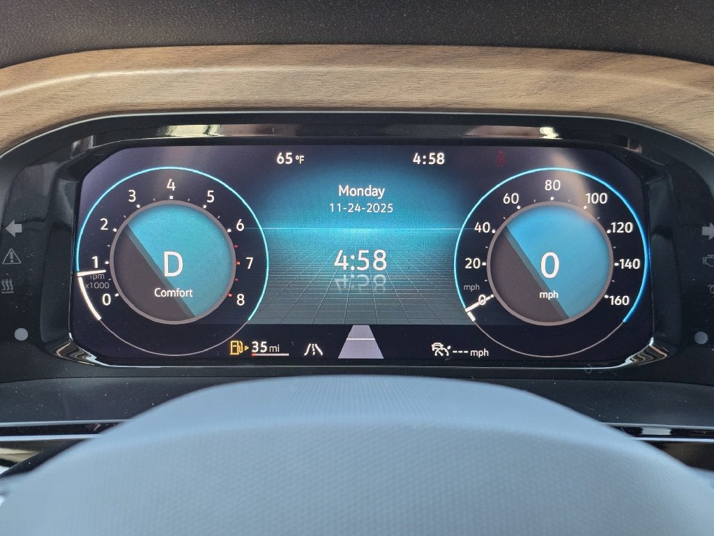 2026 Volkswagen Atlas SE w/Technology