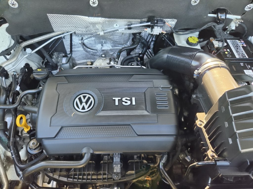2023 Volkswagen Atlas Cross Sport 2.0T SEL R-Line Black