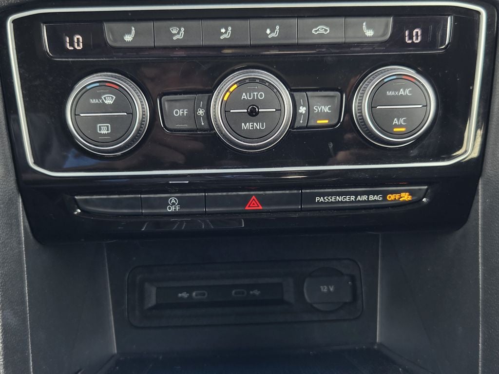 2023 Volkswagen Atlas Cross Sport 3.6L V6 SEL R-Line