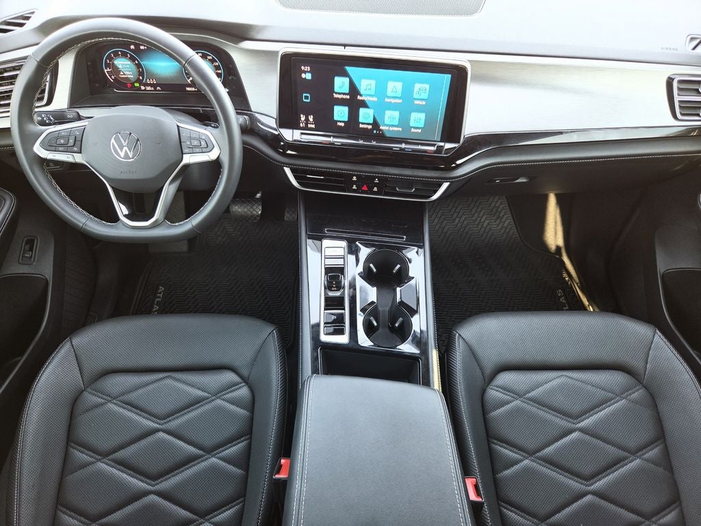 2024 Volkswagen Atlas Cross Sport 2.0T SE w/Technology