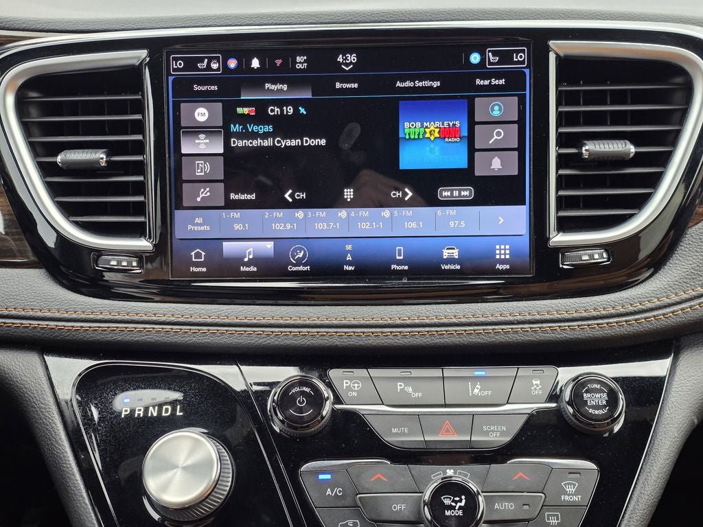 2022 Chrysler Pacifica Hybrid Pinnacle