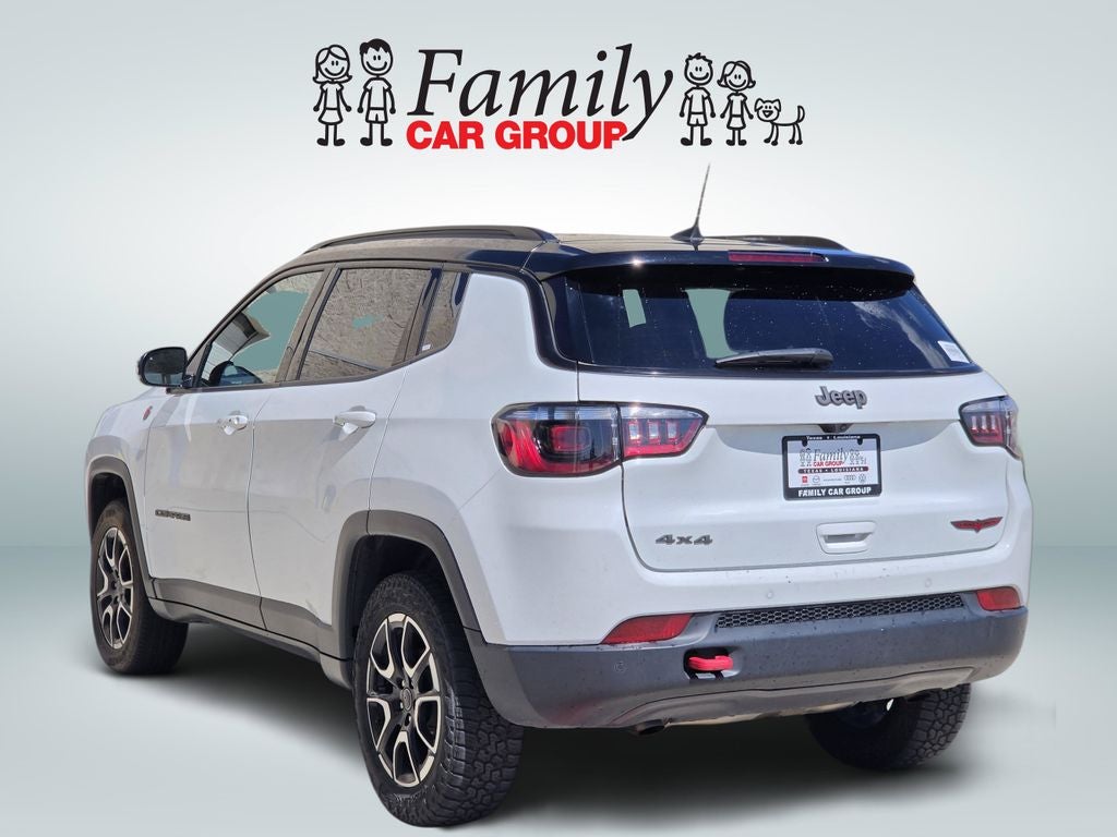 2025 Jeep Compass Trailhawk