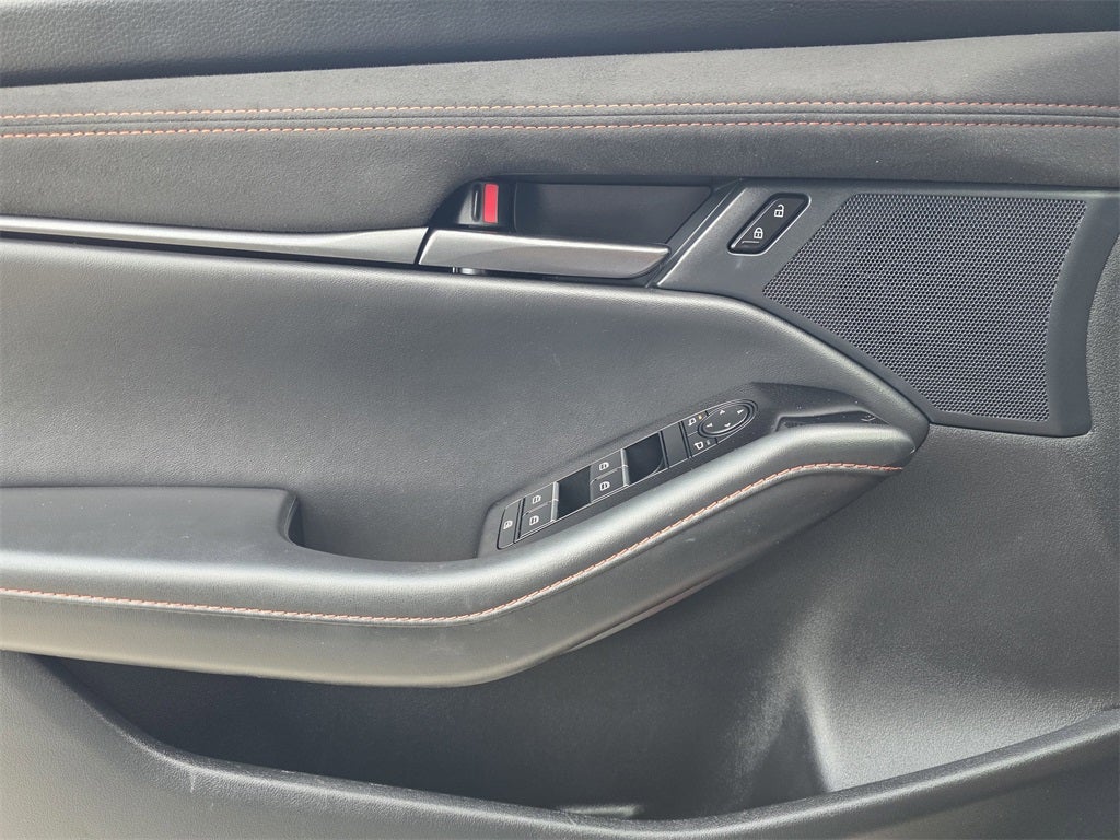 2024 Mazda Mazda3 2.5 Carbon Turbo