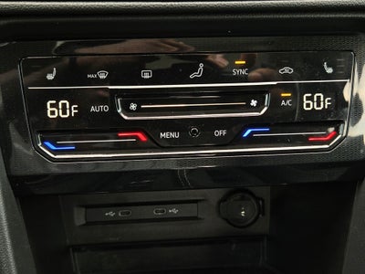 2025 Volkswagen Taos 1.5T SE Black