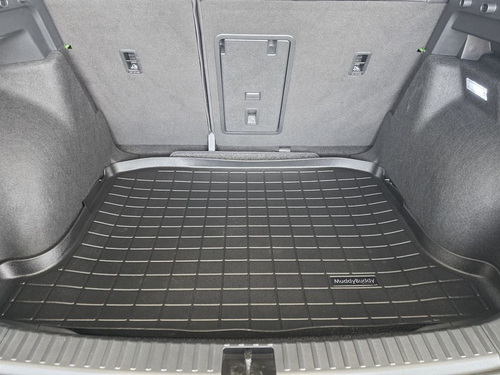 2025 Volkswagen Taos 1.5T SE Black