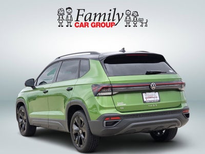 2025 Volkswagen Taos 1.5T SE Black