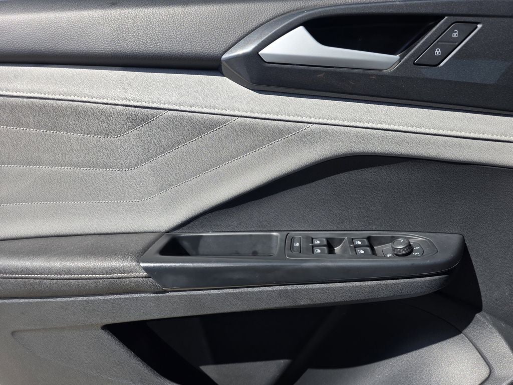 2024 Volkswagen Taos 1.5T SEL