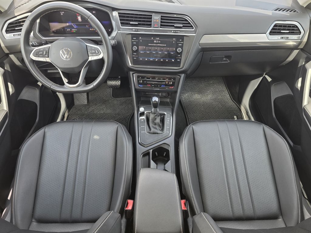 2024 Volkswagen Tiguan 2.0T SE R-Line Black