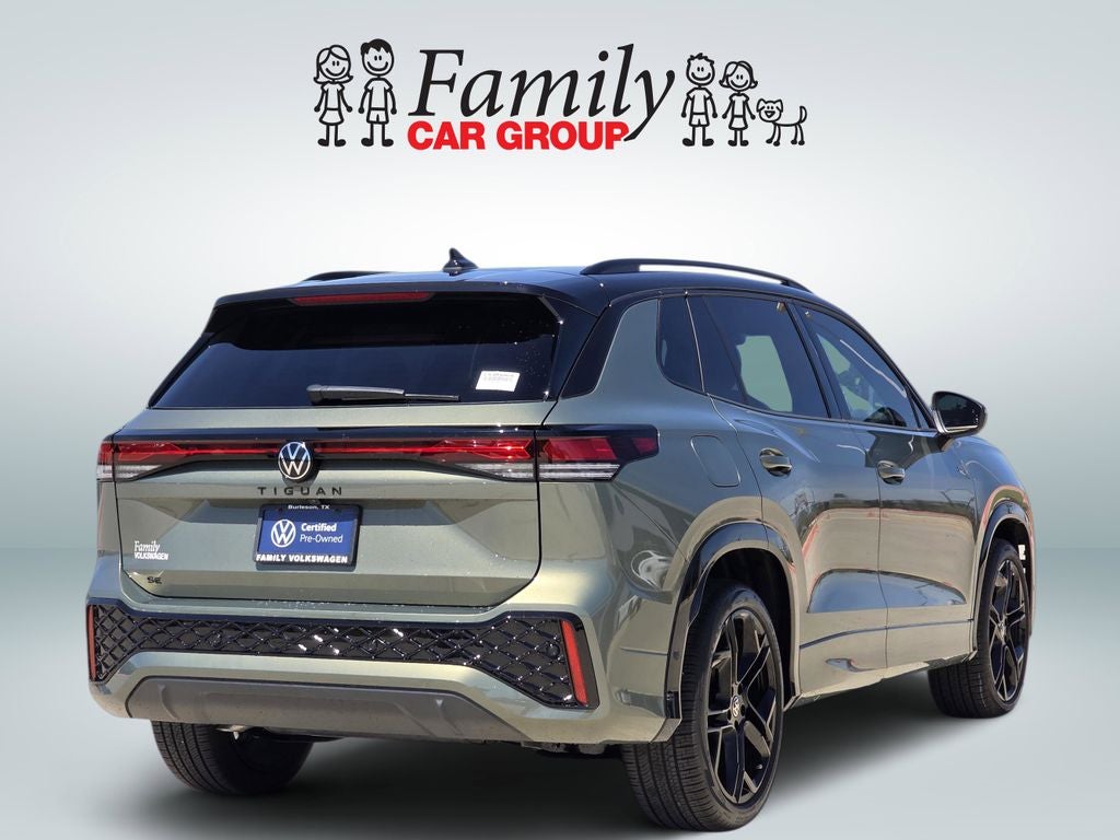 2026 Volkswagen Tiguan 2.0T SE R-Line Black