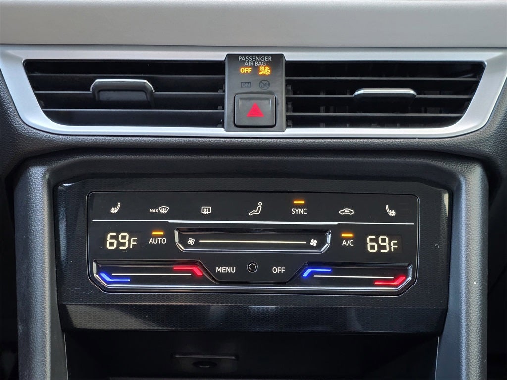 2025 Volkswagen Taos 1.5T SE