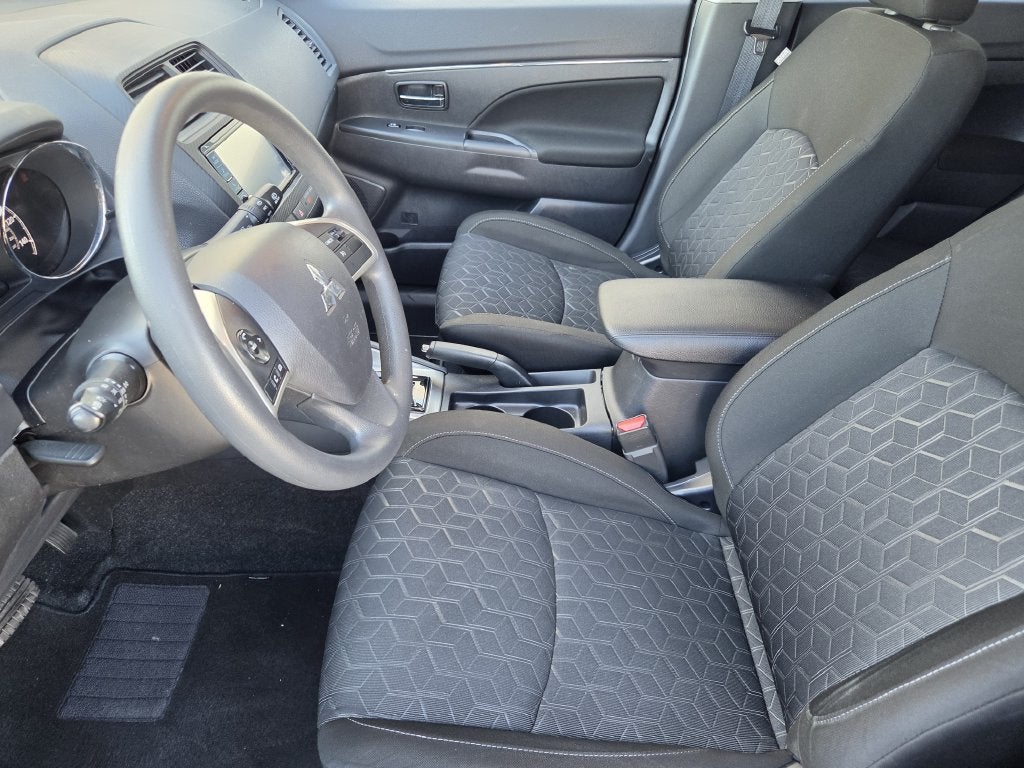 2023 Mitsubishi Outlander Sport 2.0 ES