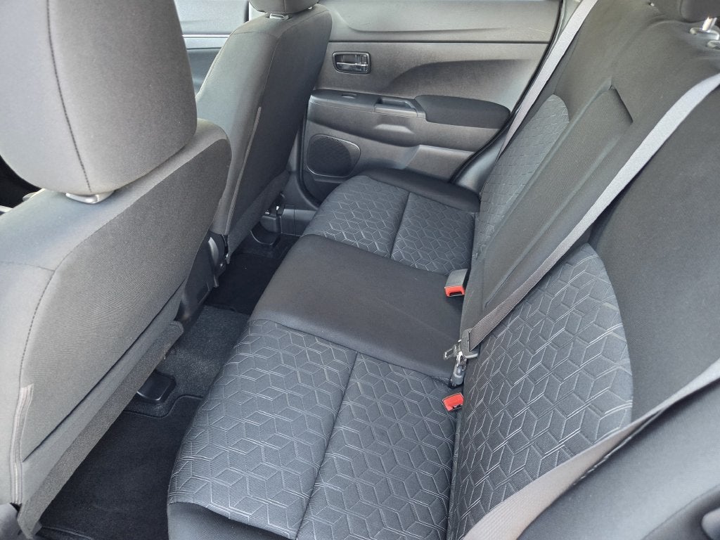 2023 Mitsubishi Outlander Sport 2.0 ES