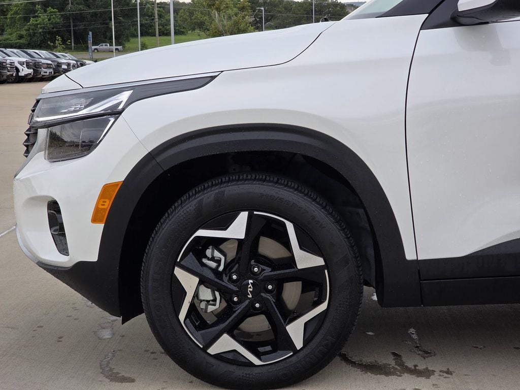 2025 Kia Seltos EX