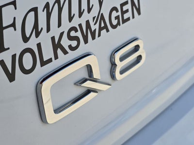 2023 Audi Q8 55 Prestige quattro