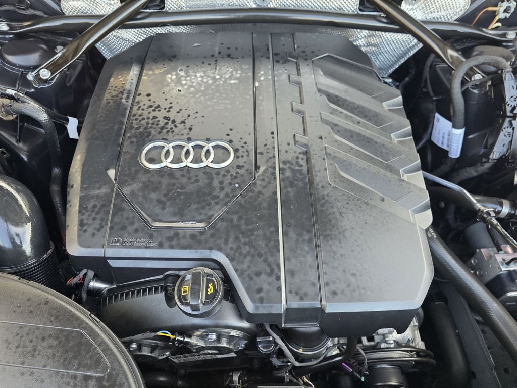 2023 Audi Q5 45 S line Premium quattro