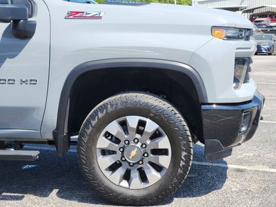 2024 Chevrolet Silverado 2500HD Custom