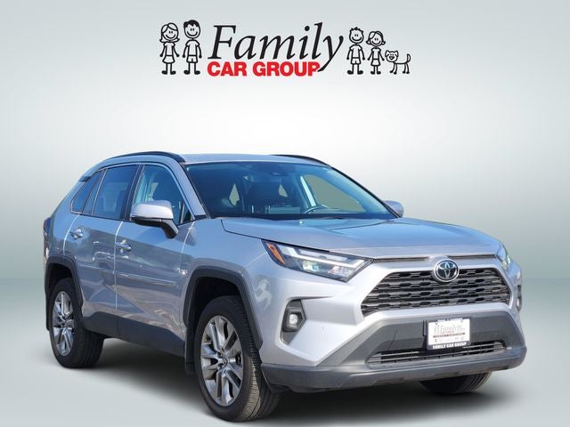 2025 Toyota RAV4 XLE Premium