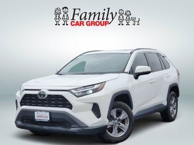 2022 Toyota RAV4 XLE