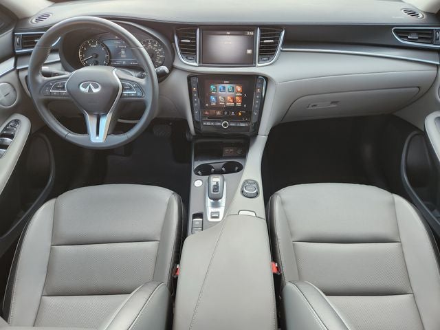 2023 INFINITI QX50 LUXE
