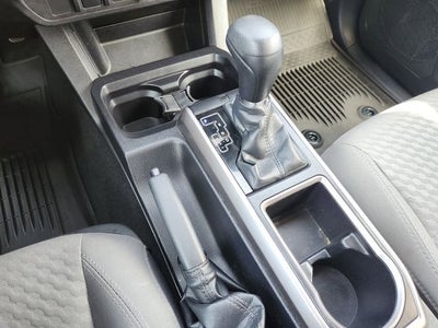 2022 Toyota Tacoma SR5 V6