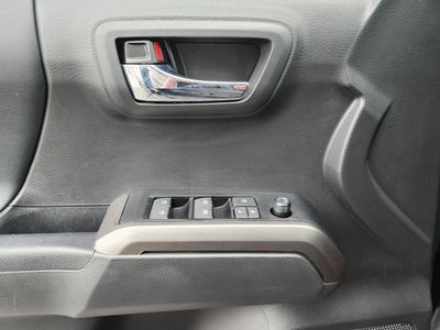 2023 Toyota Tacoma Limited V6