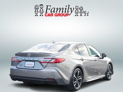 2025 Toyota Camry SE