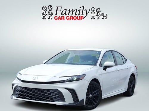2025 Toyota Camry SE