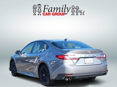 2025 Toyota Camry SE