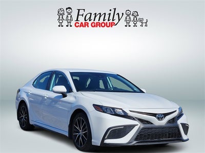 2024 Toyota Camry SE