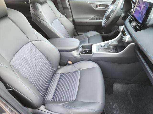 2025 Toyota RAV4 Hybrid XSE
