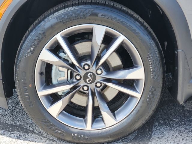 2022 INFINITI QX60 LUXE