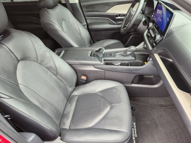 2025 Toyota Grand Highlander Limited