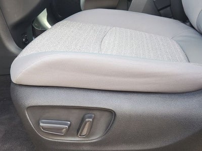2025 Toyota Sienna LE 8 Passenger