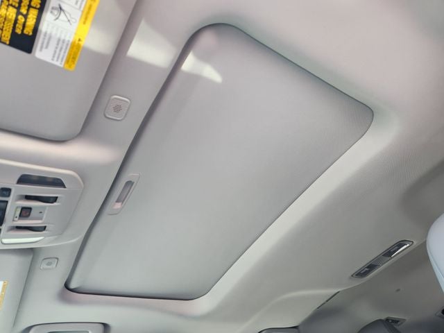 2025 Toyota Highlander Hybrid XLE