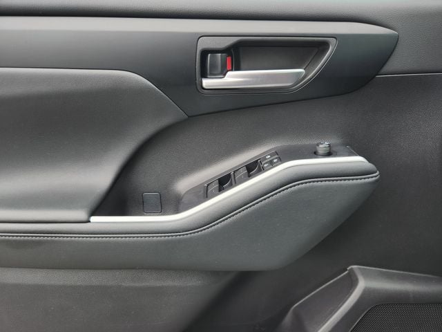 2025 Toyota Highlander XSE