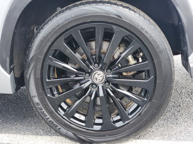 2025 Toyota Highlander XSE