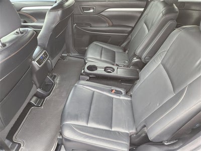 2016 Toyota Highlander XLE V6