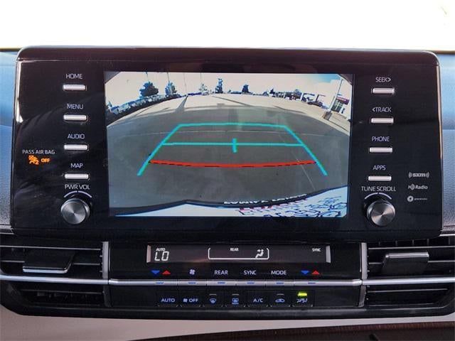 2022 Toyota Sienna LE 8 Passenger